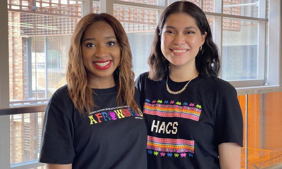 Computer science seniors Audra Collins and América Quistiano