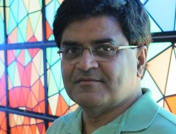 Keshav Pingali is the director of ICES&#039; Center for Distributed and Grid Computing
